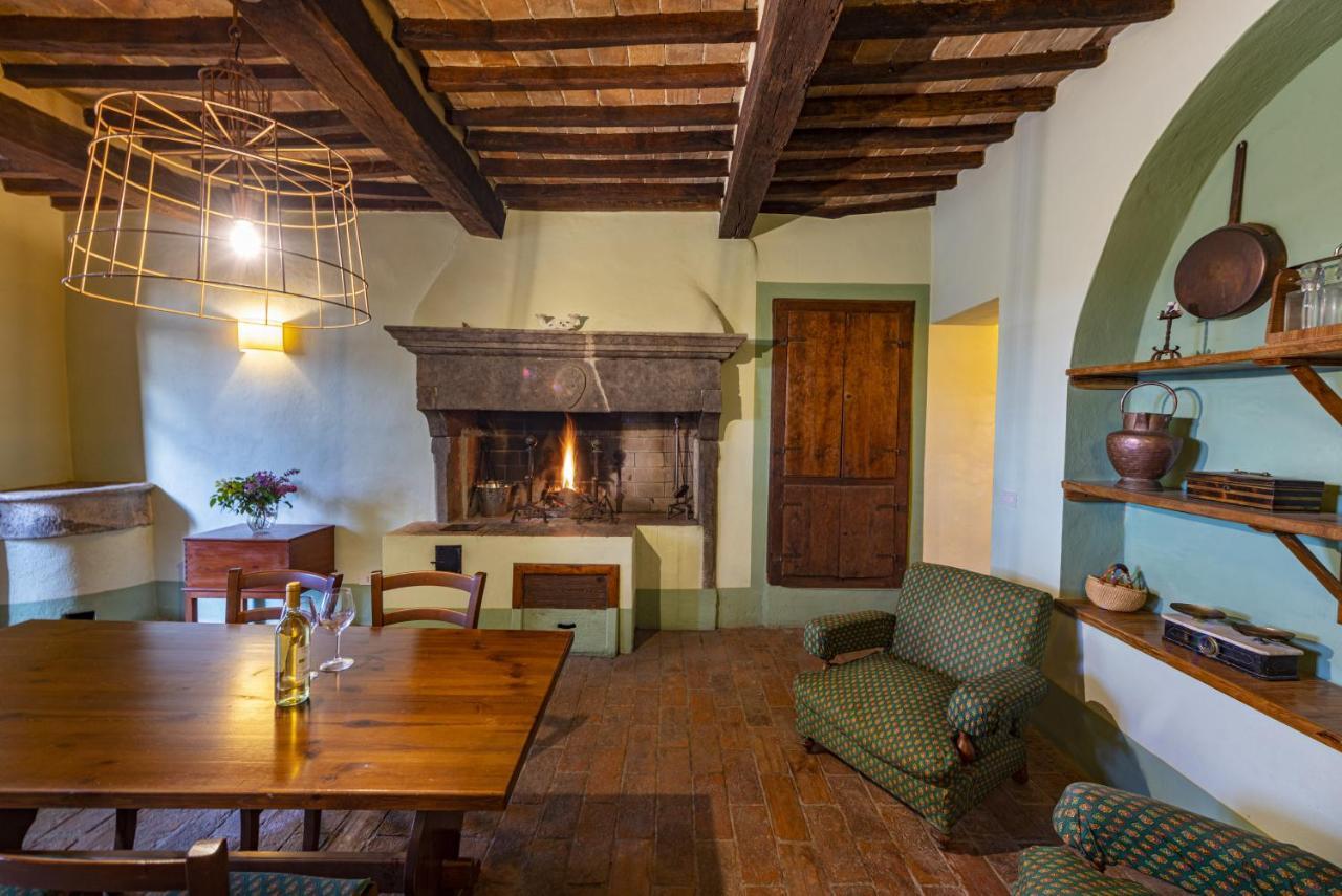 Апартаменты Castello Ginori Di Querceto Querceto  Экстерьер фото